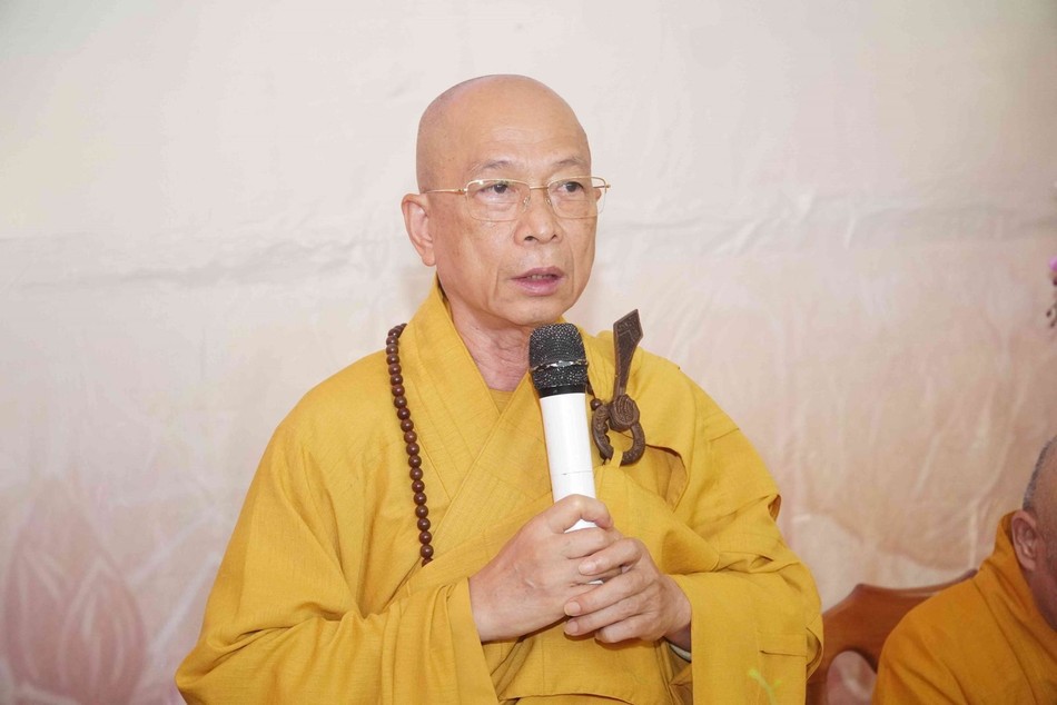 Thượng tọa Thích Huệ Khai đạo từ đến môn đồ pháp quyến Thượng tọa Thích Huệ Khai đạo từ đến môn đồ pháp quyến