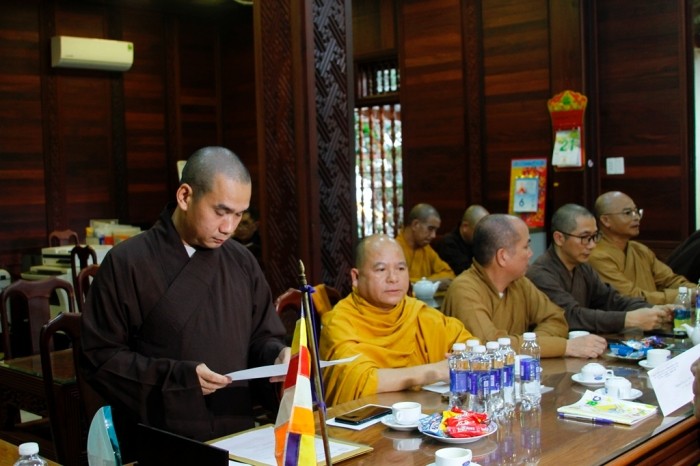 Đại đức Thích Trí Minh phát biểu tại buổi họp Đại đức Thích Trí Minh phát biểu tại buổi họp