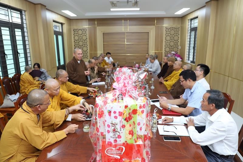 Buổi gặp với Ban Tôn giáo tỉnh Quảng Ngãi Buổi gặp với Ban Tôn giáo tỉnh Quảng Ngãi