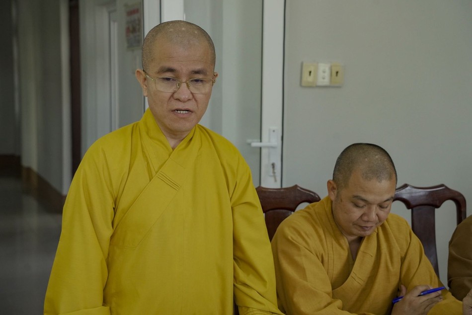 Thượng tọa Thích Quảng Hiền thay mặt chư tôn đức Ban Thường trực Ban Trị sự có lời cảm ơn đến lãnh đạo các cấp chính quyền Thượng tọa Thích Quảng Hiền thay mặt chư tôn đức Ban Thường trực Ban Trị sự có lời cảm ơn đến lãnh đạo các cấp chính quyền