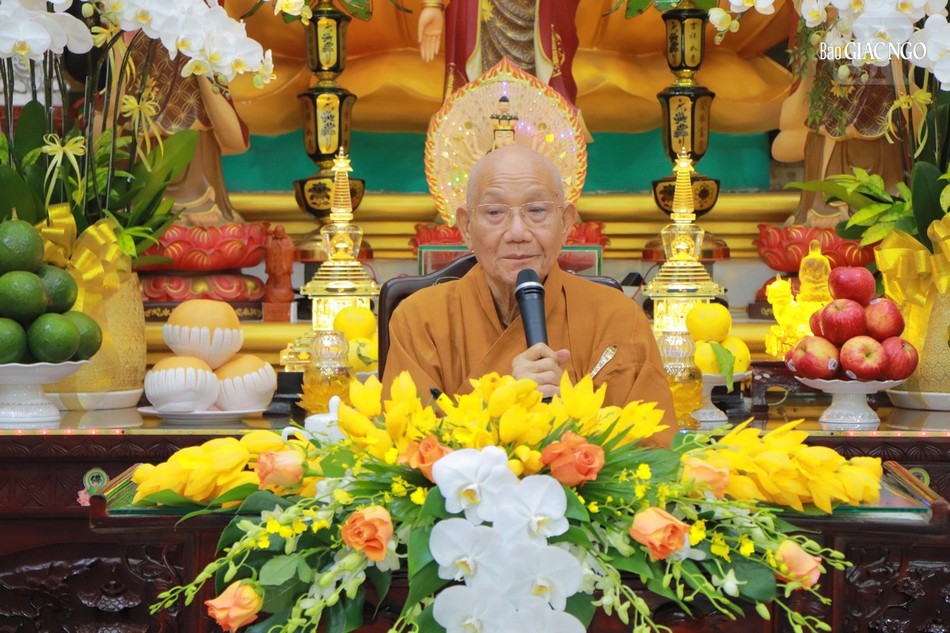 Hòa thượng Thích Minh Thông thuyết giảng tại Bồ Đề Lan Nhã Hòa thượng Thích Minh Thông thuyết giảng tại Bồ Đề Lan Nhã