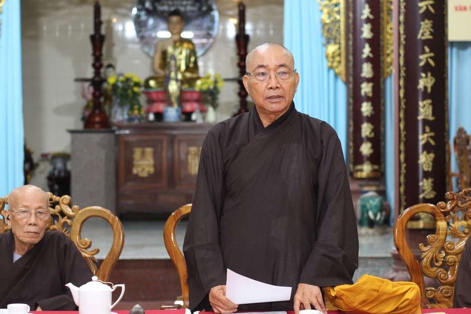 Hòa thượng Thích Minh Nhật chủ trì và phát biểu khai mạc buổi họp Ban Thường trực Hòa thượng Thích Minh Nhật chủ trì và phát biểu khai mạc buổi họp Ban Thường trực