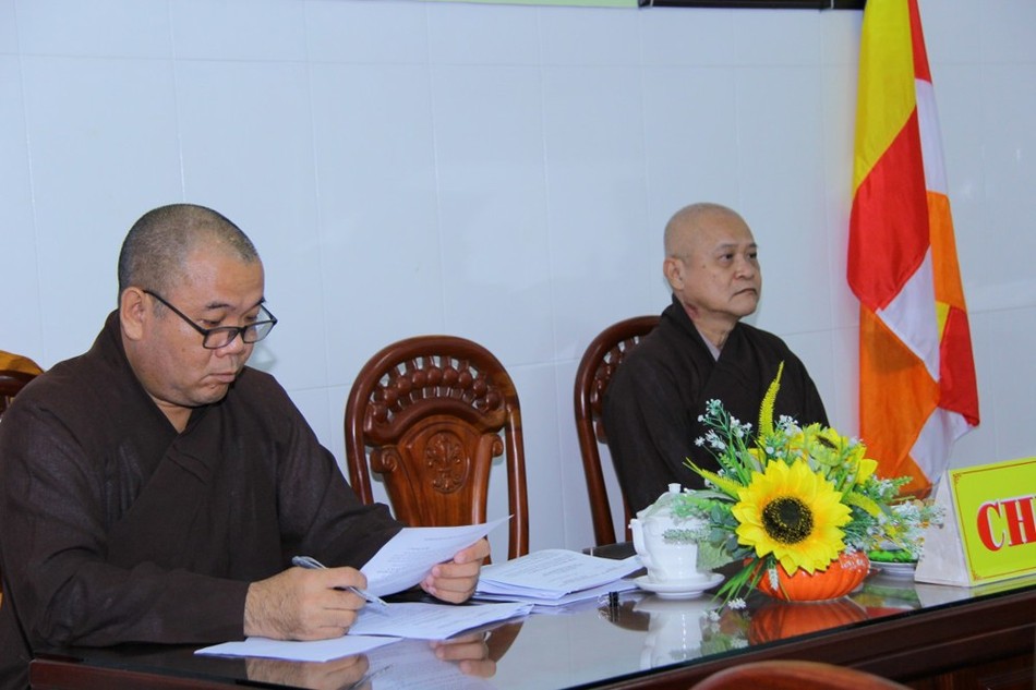 Chủ tọa buổi làm việc