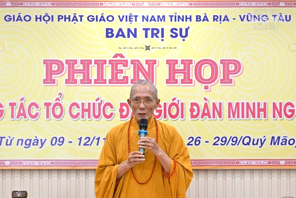 Hòa thượng Thích Huệ Trí phát biểu đúc kết Hòa thượng Thích Huệ Trí phát biểu đúc kết