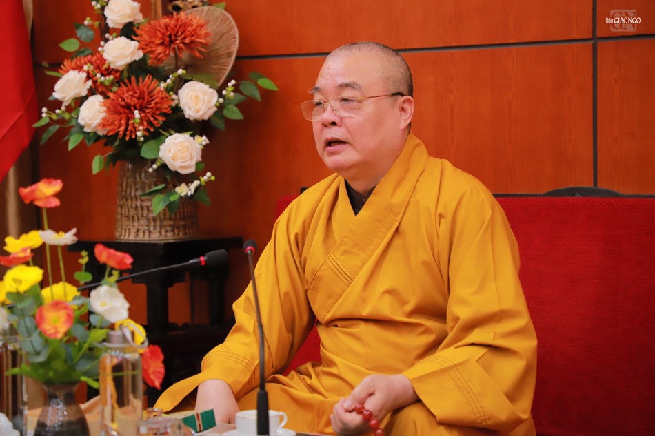 Hòa thượng Thích Thanh Nhiễu tiếp phái đoàn chư Ni thăm Trụ sở T.Ư GHPGVN tại chùa Quán Sứ Hòa thượng Thích Thanh Nhiễu tiếp phái đoàn chư Ni thăm Trụ sở T.Ư GHPGVN tại chùa Quán Sứ