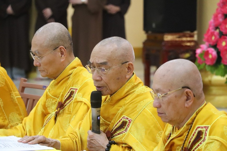 Trưởng lão Hòa thượng Thích Quang Nhuận đã có lời khai đạo sau khi giới tử thọ giới Trưởng lão Hòa thượng Thích Quang Nhuận đã có lời khai đạo sau khi giới tử thọ giới