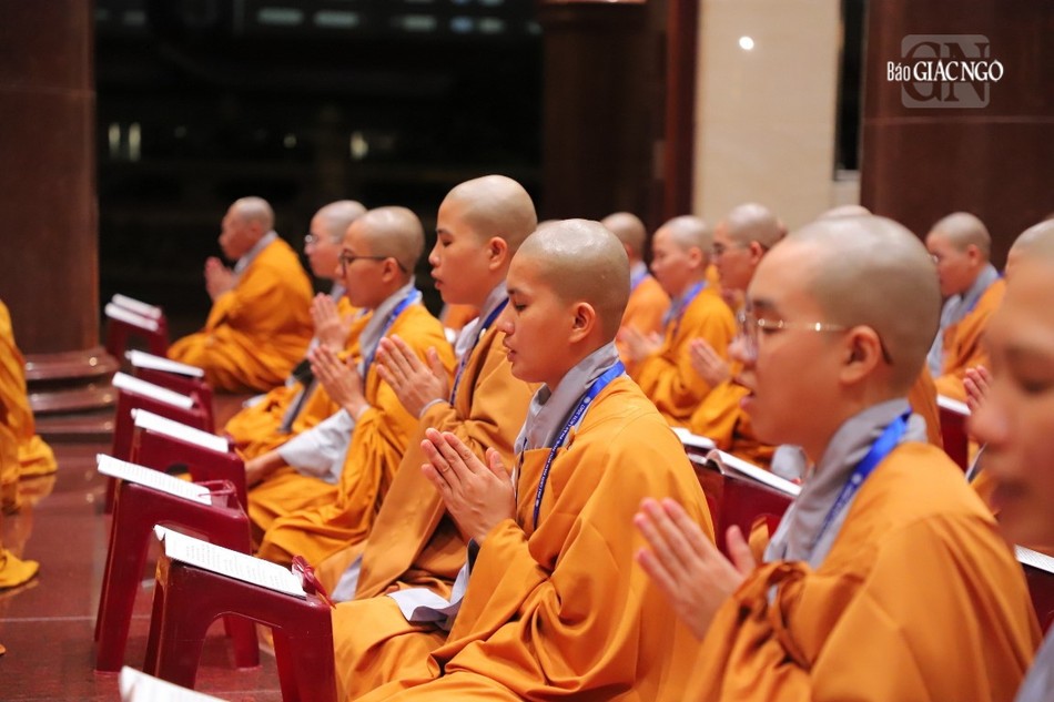 Nhằm giúp giới tử trọn vẹn trong ý niệm thanh tịnh qua các thời khóa sám hối Nhằm giúp giới tử trọn vẹn trong ý niệm thanh tịnh qua các thời khóa sám hối