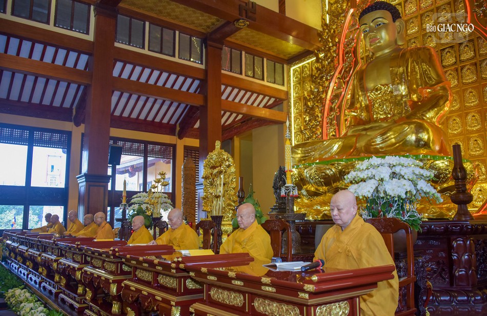 Chư giáo phẩm giới sư