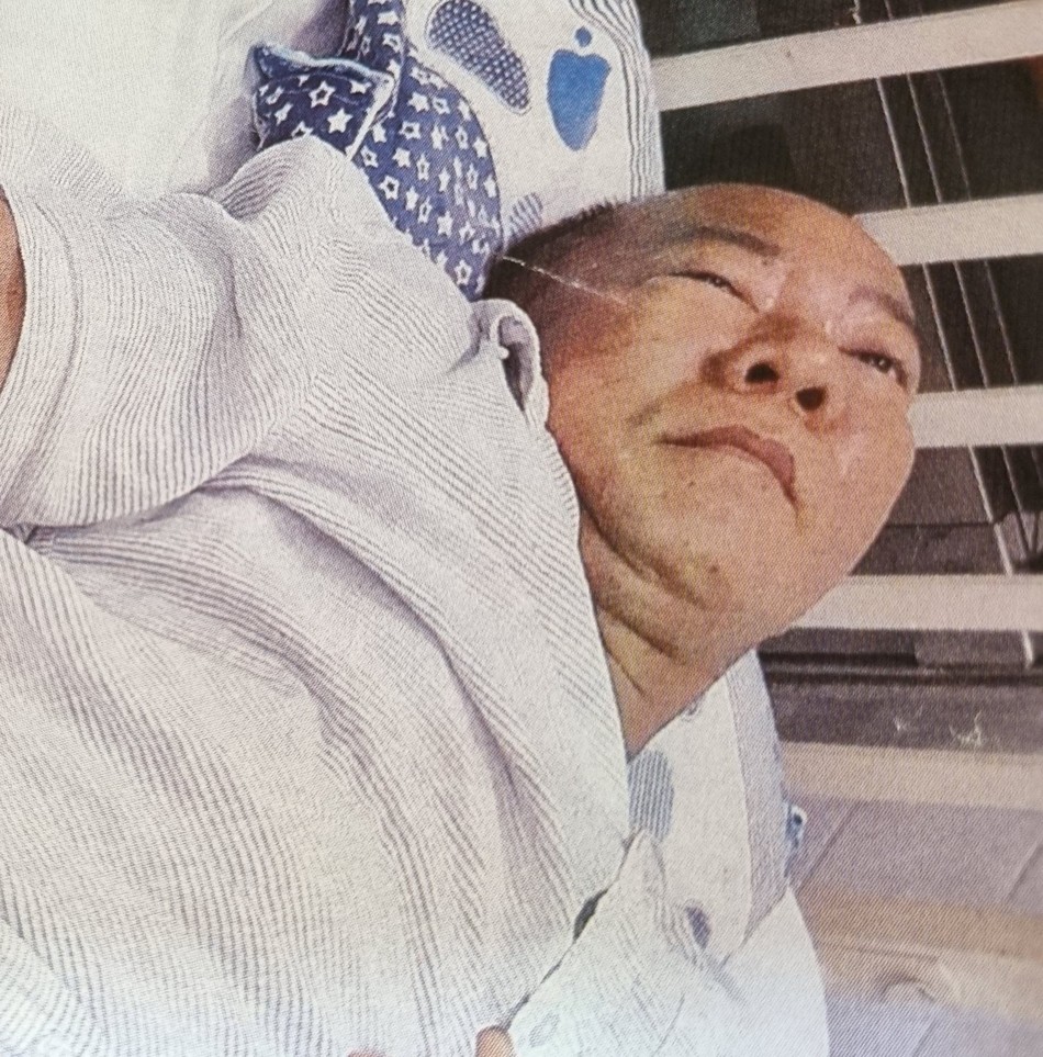 Anh Nguyễn Tấn Linh bị bệnh viêm đa khớp dạng thấp Anh Nguyễn Tấn Linh bị bệnh viêm đa khớp dạng thấp