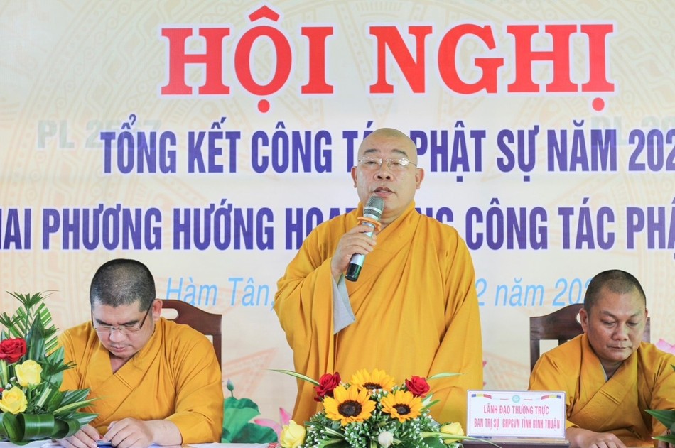 Thượng tọa Thích Pháp Huệ ban đạo từ Thượng tọa Thích Pháp Huệ ban đạo từ