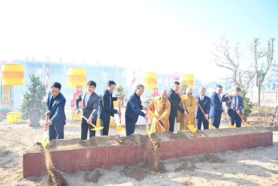 Động thổ kiến thiết xây dựng tôn tạo tôn tượng Phật Hoàng Trần Nhân Tông Động thổ kiến thiết xây dựng tôn tạo tôn tượng Phật Hoàng Trần Nhân Tông