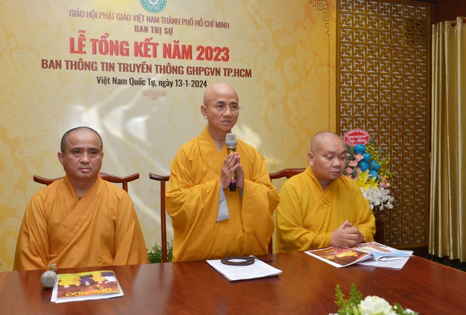 Thượng tọa Thích Thiện Quý phát biểu chỉ đạo