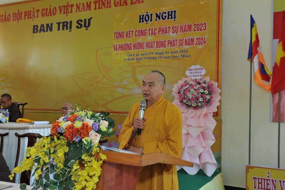 Hòa thượng Thích Từ Vân phát biểu khai mạc Hòa thượng Thích Từ Vân phát biểu khai mạc