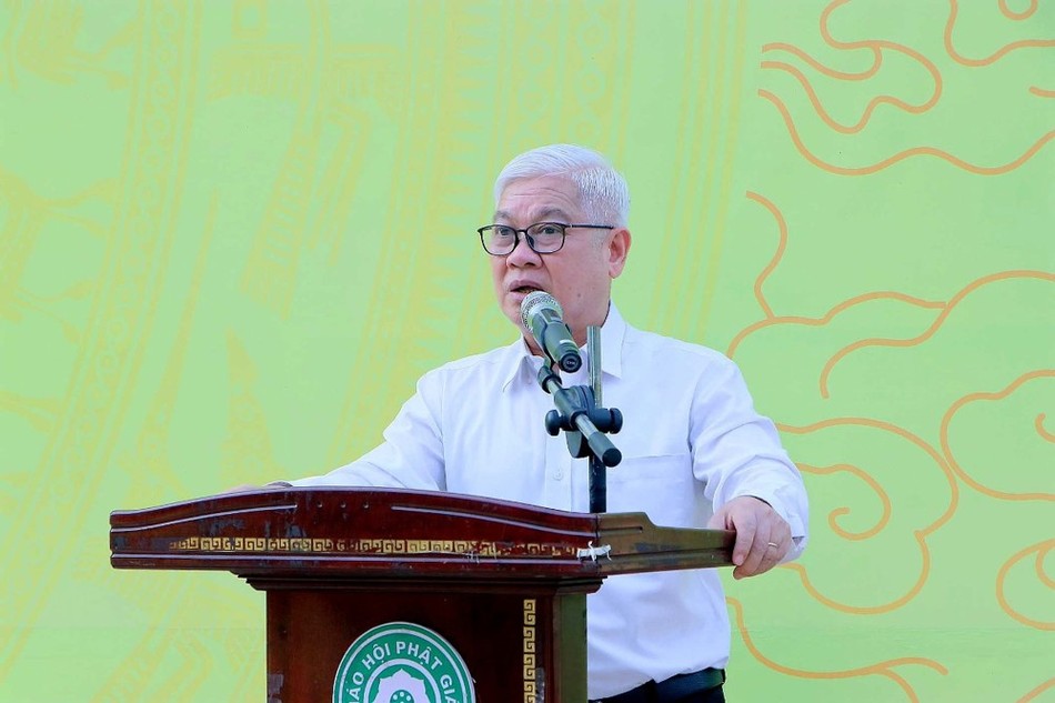 Ông Nguyễn Văn Lợi đã biểu dương việc tổ chức phiên chợ 0 đồng Ông Nguyễn Văn Lợi đã biểu dương việc tổ chức phiên chợ 0 đồng