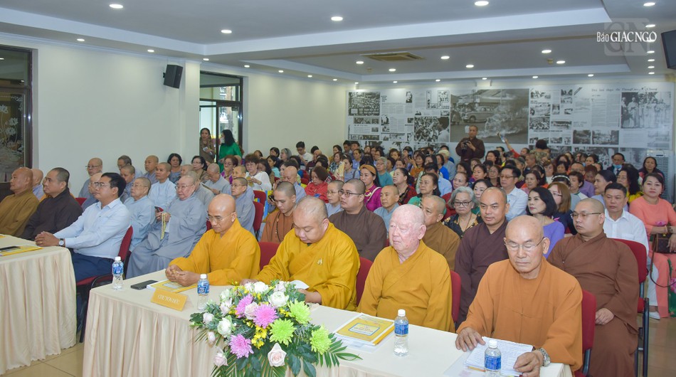 Chư tôn đức chứng minh, tham dự hội nghị