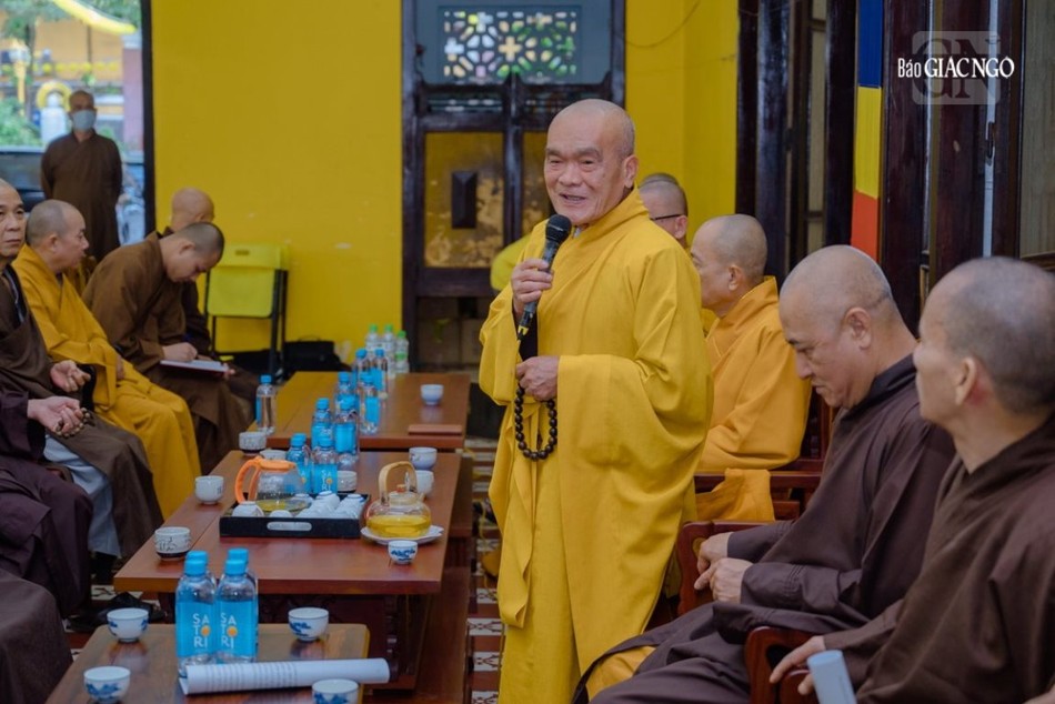 Góp ý kiến tại buổi họp Ban Tổ chức lễ tang Góp ý kiến tại buổi họp Ban Tổ chức lễ tang