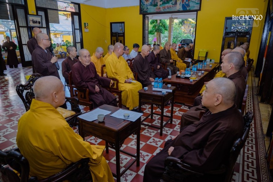 Buổi họp phân công Ban Tổ chức lễ tang Trưởng lão Hòa thượng Thích Hiển Tu Buổi họp phân công Ban Tổ chức lễ tang Trưởng lão Hòa thượng Thích Hiển Tu