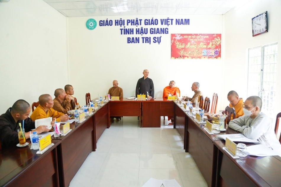 Ban Trị sự triển khai một số Phật sự trọng tâm năm 2024 của GHPGVN tỉnh Ban Trị sự triển khai một số Phật sự trọng tâm năm 2024 của GHPGVN tỉnh