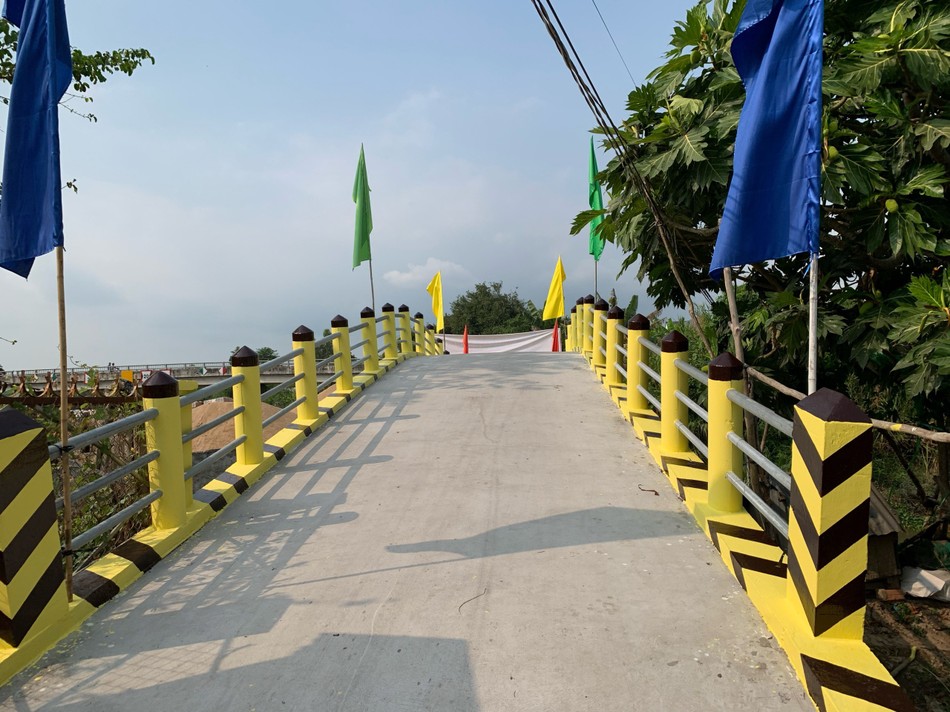 Cầu Tường Nguyên 505 tại xã Ba Sao được đưa vào sử dụng - Ảnh: TN Cầu Tường Nguyên 505 tại xã Ba Sao được đưa vào sử dụng - Ảnh: TN