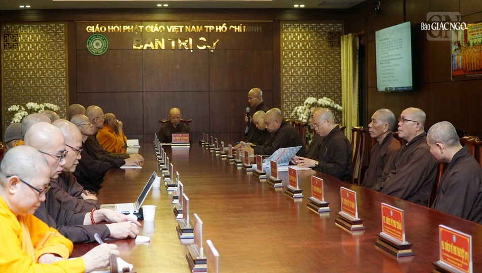 Quảng cảnh buổi họp của Ban Thường trực