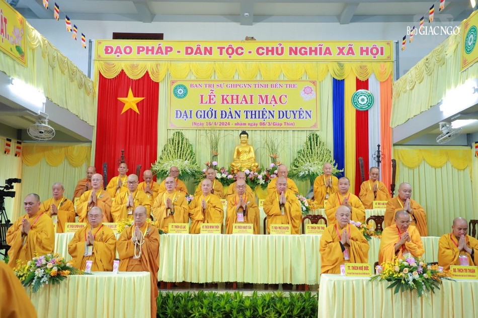 Chư tôn giáo phẩm chứng minh, Hội đồng giới sư Tăng