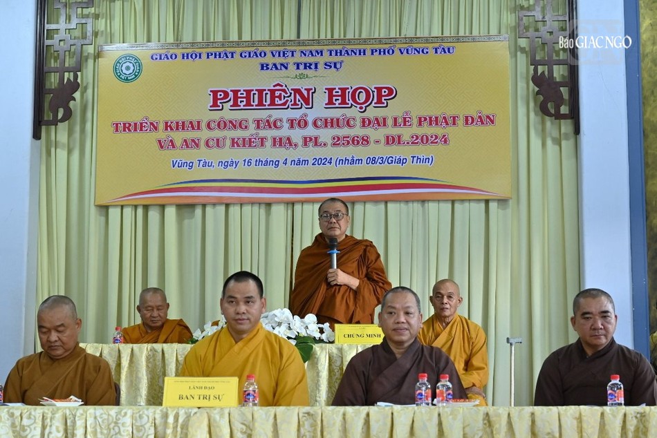 Thượng tọa Giác Trí đạo từ