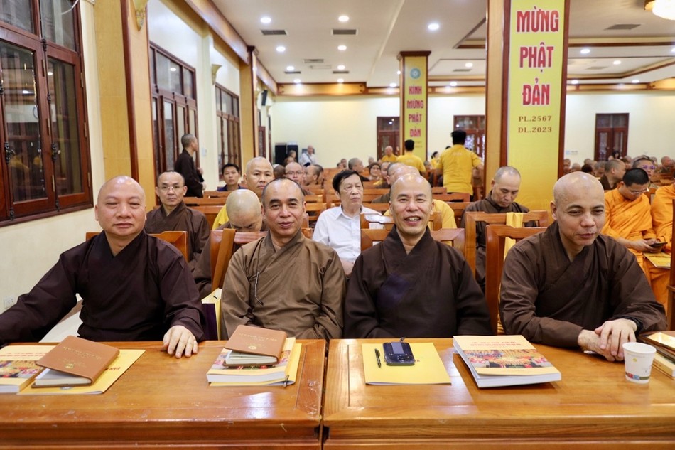 Hội nghị sinh hoạt Giáo hội báo cáo sơ kết hoạt động Phật sự đầu năm 2024 Hội nghị sinh hoạt Giáo hội báo cáo sơ kết hoạt động Phật sự đầu năm 2024