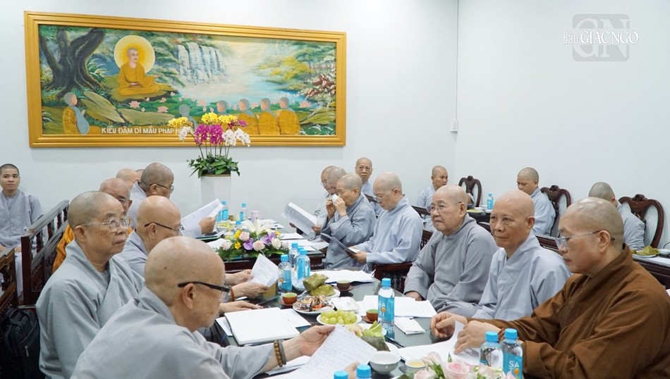 Buổi họp thảo luận nhiều hoạt động Phật sự