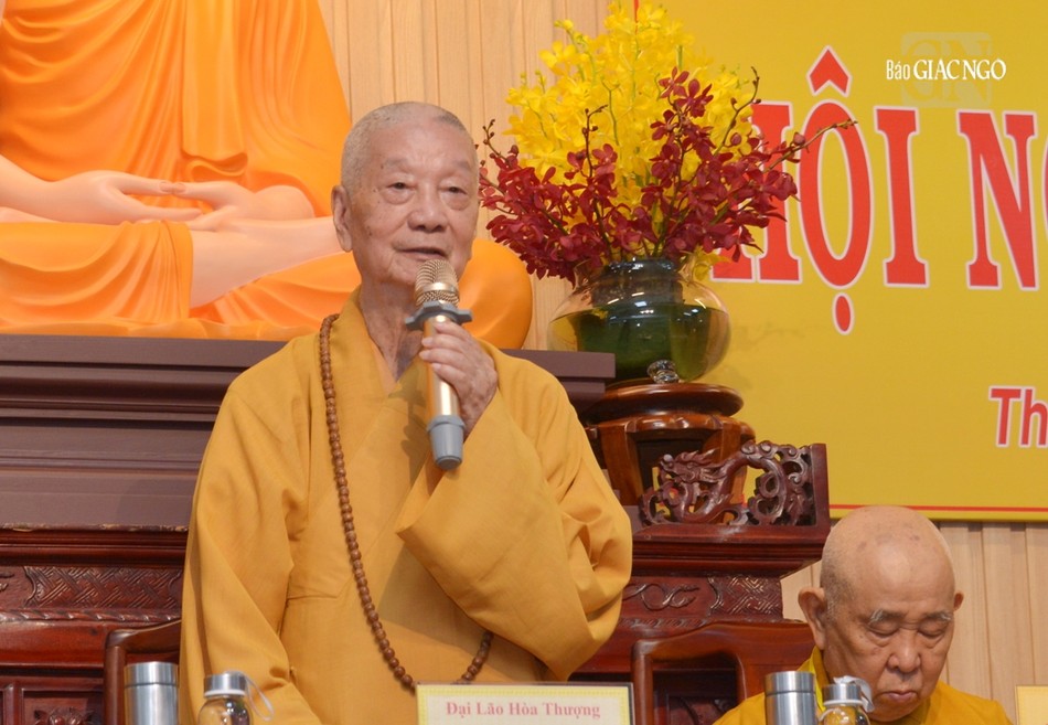 Đức Pháp chủ GHPGVN - Đại lão Hòa thượng Thích Trí Quảng đã ban đạo từ Đức Pháp chủ GHPGVN - Đại lão Hòa thượng Thích Trí Quảng đã ban đạo từ