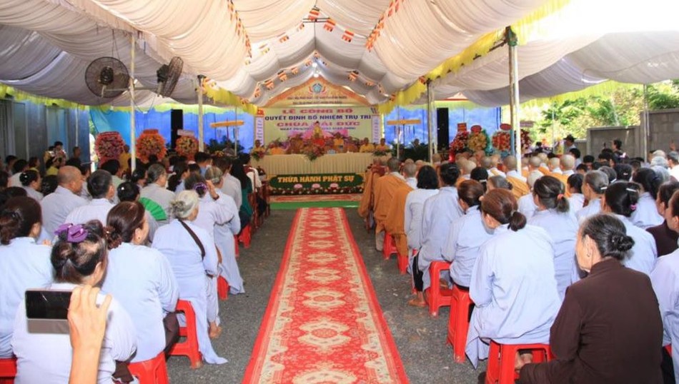 Quang cảnh buổi lễ Quang cảnh buổi lễ