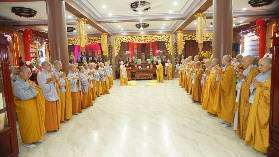 Đối thú tác pháp an cư Đối thú tác pháp an cư