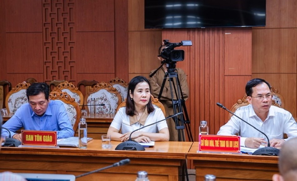 Các đại biểu tham dự Các đại biểu tham dự