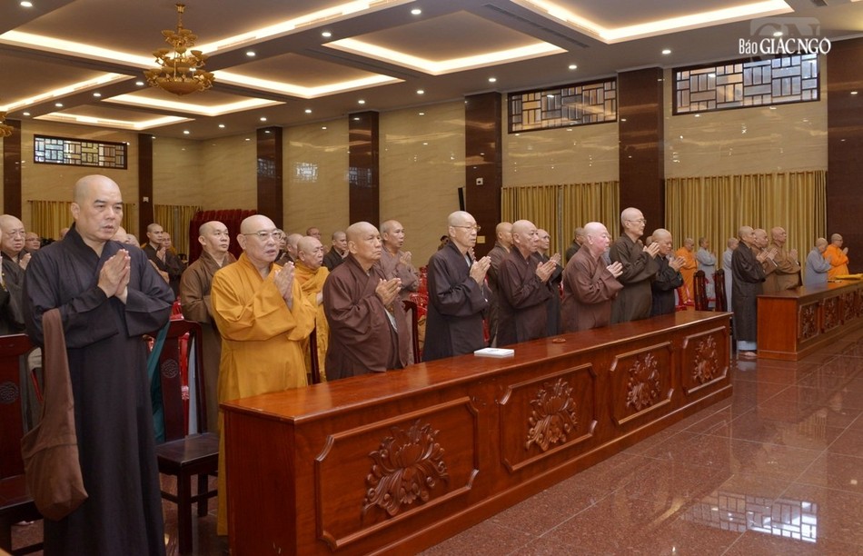 Buổi họp với sự tham gia của chư tôn đức Ban Thường trực, thành viên Ban Trị sự TP.HCM, Thường trực các ban chuyên môn, Ban Trị sự TP.Thủ Đức, 21 quận huyện, Phân ban Ni giới Buổi họp với sự tham gia của chư tôn đức Ban Thường trực, thành viên Ban Trị sự TP.HCM, Thường trực các ban chuyên môn, Ban Trị sự TP.Thủ Đức, 21 quận huyện, Phân ban Ni giới