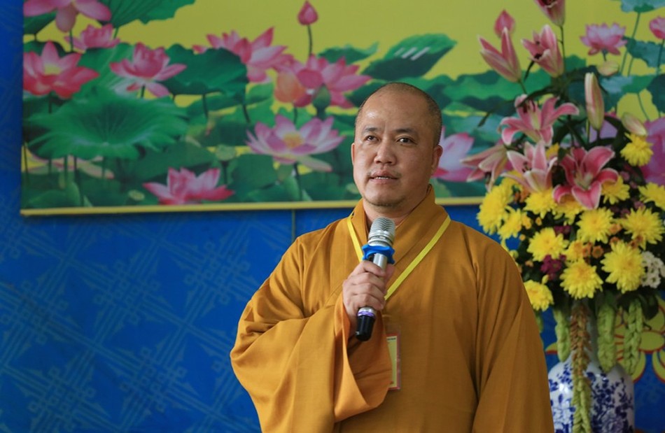 Thượng tọa Thích An Nhựt ban đạo từ tại khóa tu Thượng tọa Thích An Nhựt ban đạo từ tại khóa tu