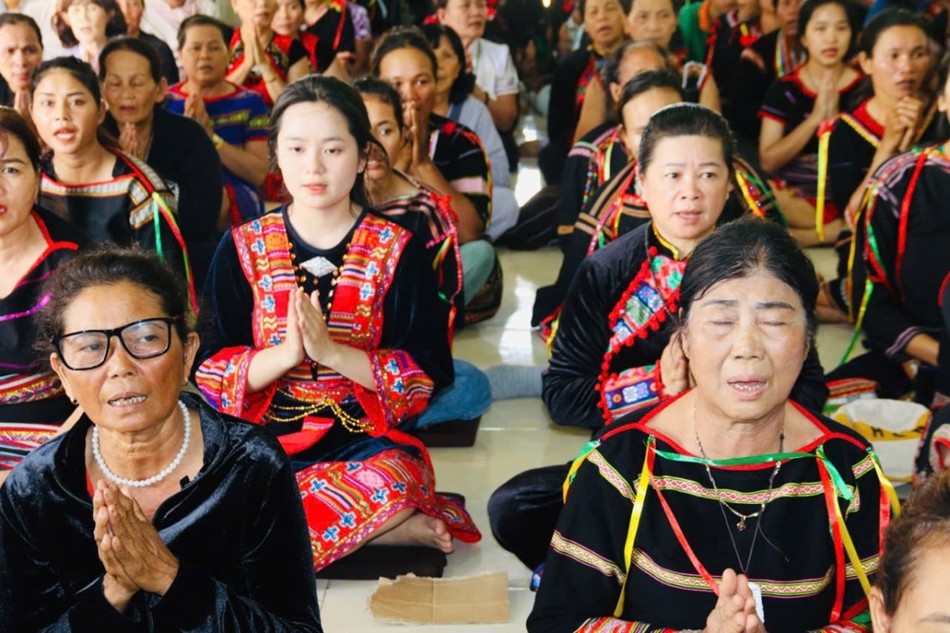 Khóa tu cho hơn 200 đồng bào, Phật tử dân tộc thiểu số trên địa bàn H.Sông Hinh