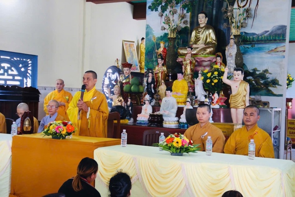 Thượng tọa Thích Quảng Huy có lời đạo từ khuyến tấn Thượng tọa Thích Quảng Huy có lời đạo từ khuyến tấn