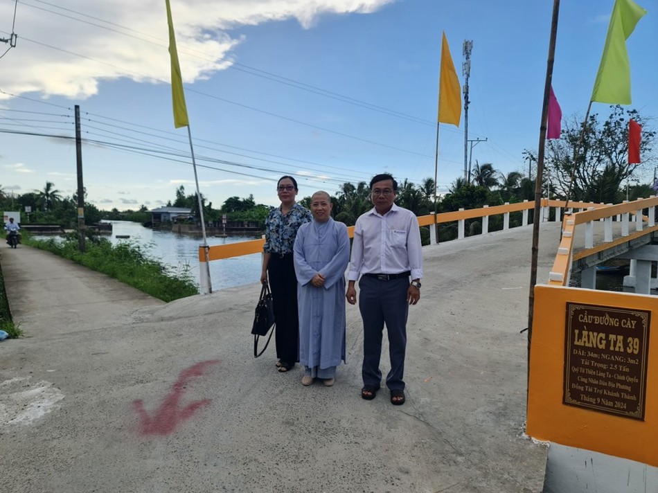 Cây cầu Đường Cày - Làng Ta 39 được đưa vào sử dụng