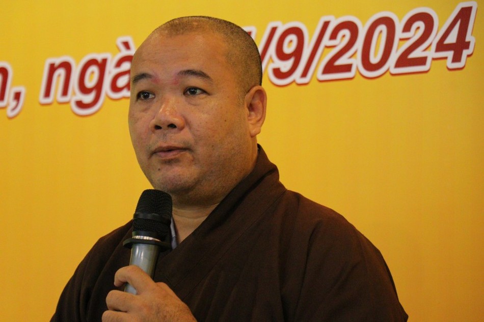 Thượng tọa Thích Trí Thọ phát biểu tại buổi làm việc Thượng tọa Thích Trí Thọ phát biểu tại buổi làm việc