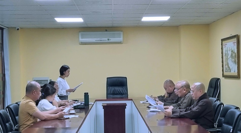 Bà Trần Thanh Ngọc trình dự kiến kịch bản Chương trình &quot;Đêm hội trăng rằm&quot;