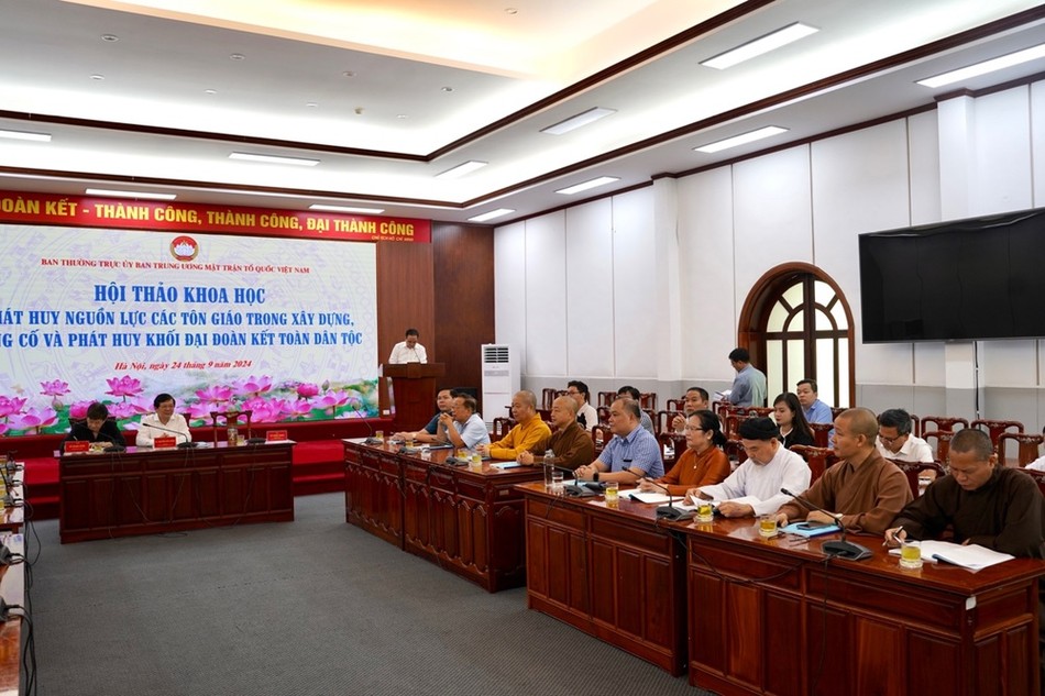 Đại biểu tham dự