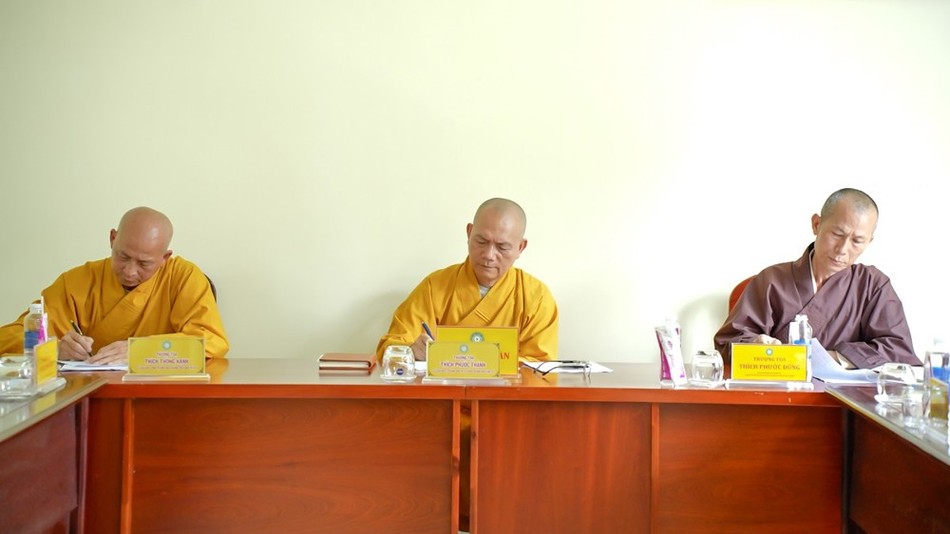 Chư tôn đức Ban Thường trực Chư tôn đức Ban Thường trực