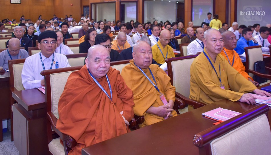 Chư tôn đức đại biểu tham dự Đại hội Chư tôn đức đại biểu tham dự Đại hội
