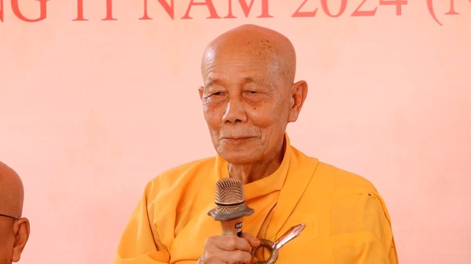 Hòa thượng Thích Minh Trí ban đạo từ