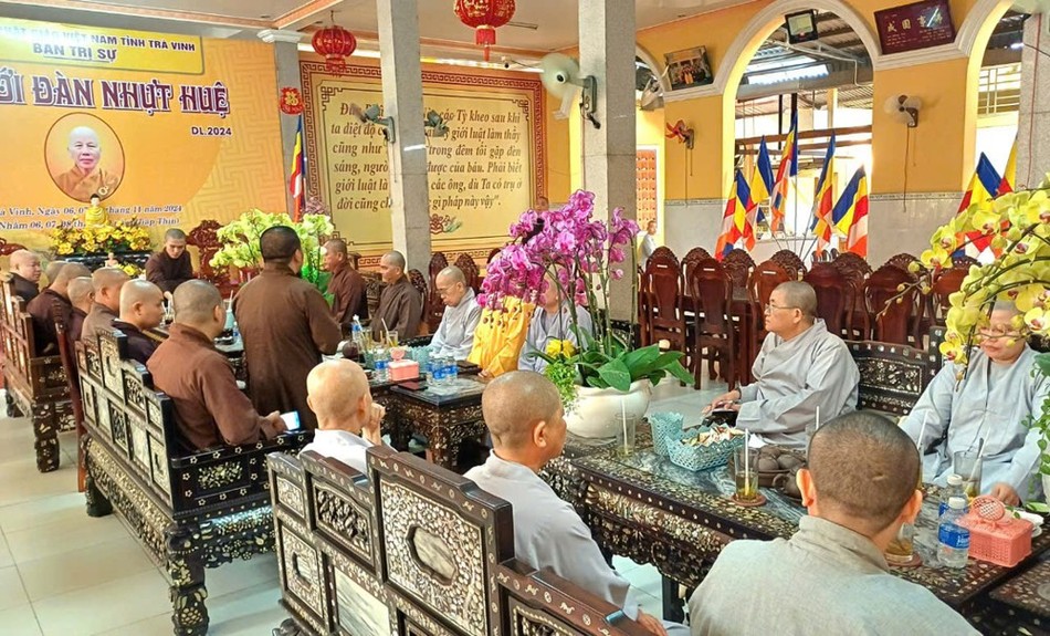 Chư tôn đức Tăng Ni họp rà soát công tác tổ chức Đại giới đàn Nhựt Huệ