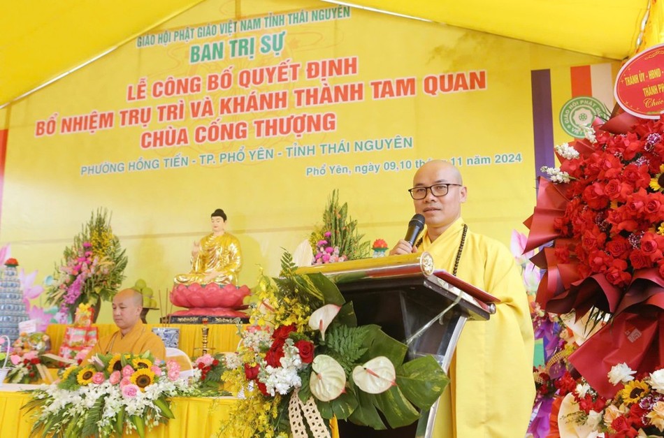 Đại đức Thích Đồng Hòa phát biểu khai mạc Đại đức Thích Đồng Hòa phát biểu khai mạc