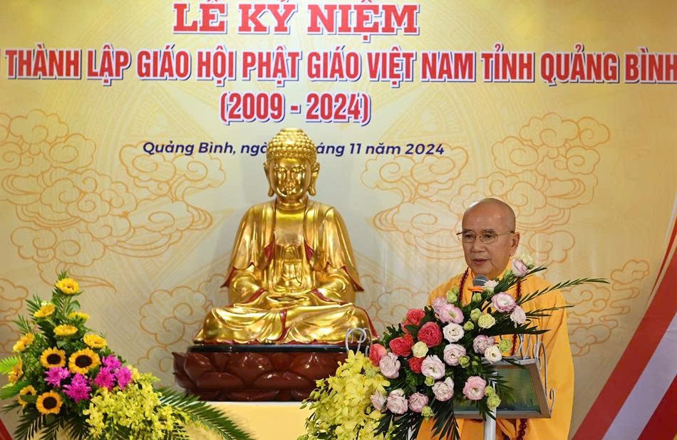 Hòa thượng Thích Khế Chơn ban đạo từ Hòa thượng Thích Khế Chơn ban đạo từ