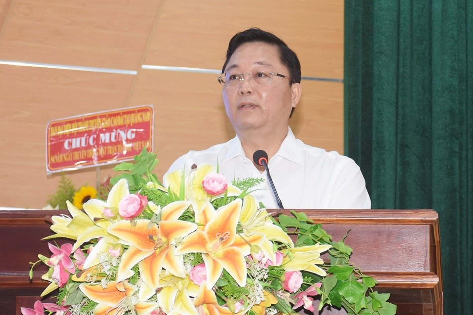 Chủ tịch Ủy ban MTTQVN tỉnh Lê Trí Thanh chủ trì và phát biểu tại buổi gặp mặt Chủ tịch Ủy ban MTTQVN tỉnh Lê Trí Thanh chủ trì và phát biểu tại buổi gặp mặt