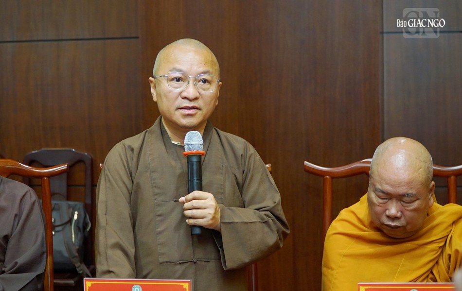 Thượng tọa Thích Nhật Từ Thượng tọa Thích Nhật Từ