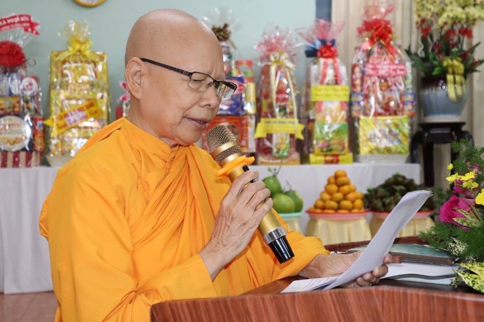 Ni trưởng Thích nữ Quý Liên dâng lời tưởng niệm Ni trưởng Thích nữ Quý Liên dâng lời tưởng niệm