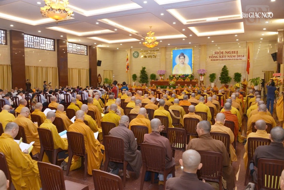 Hội nghị tổng kết hoạt động Phật sự năm 2024 của Phật giáo TP.HCM Hội nghị tổng kết hoạt động Phật sự năm 2024 của Phật giáo TP.HCM